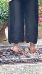 Black Chinese (Izaar)