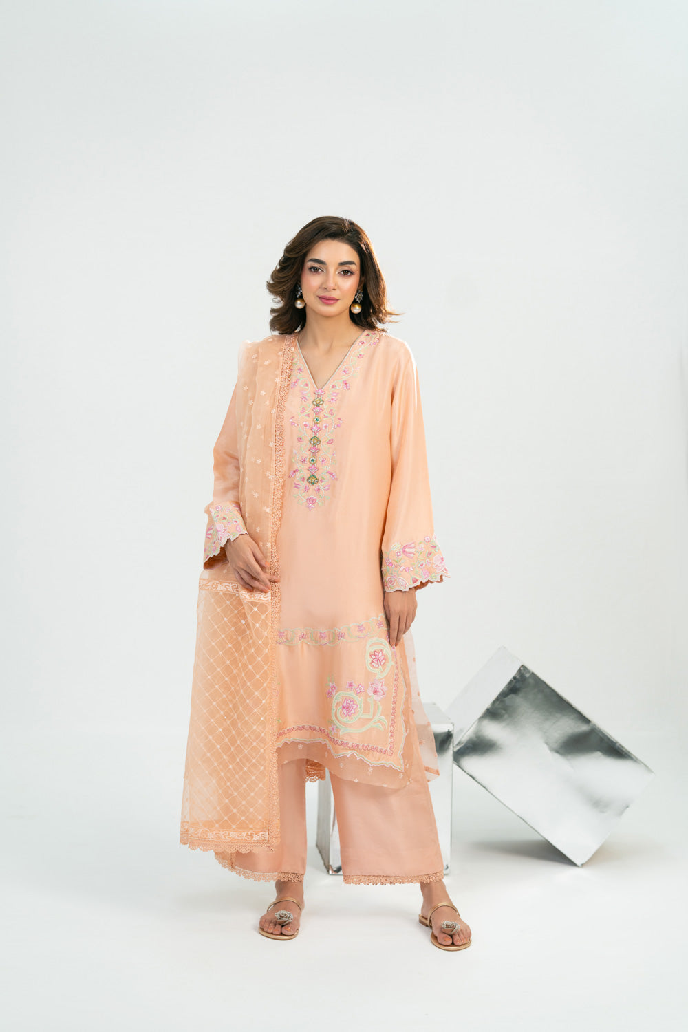Mehra (C)