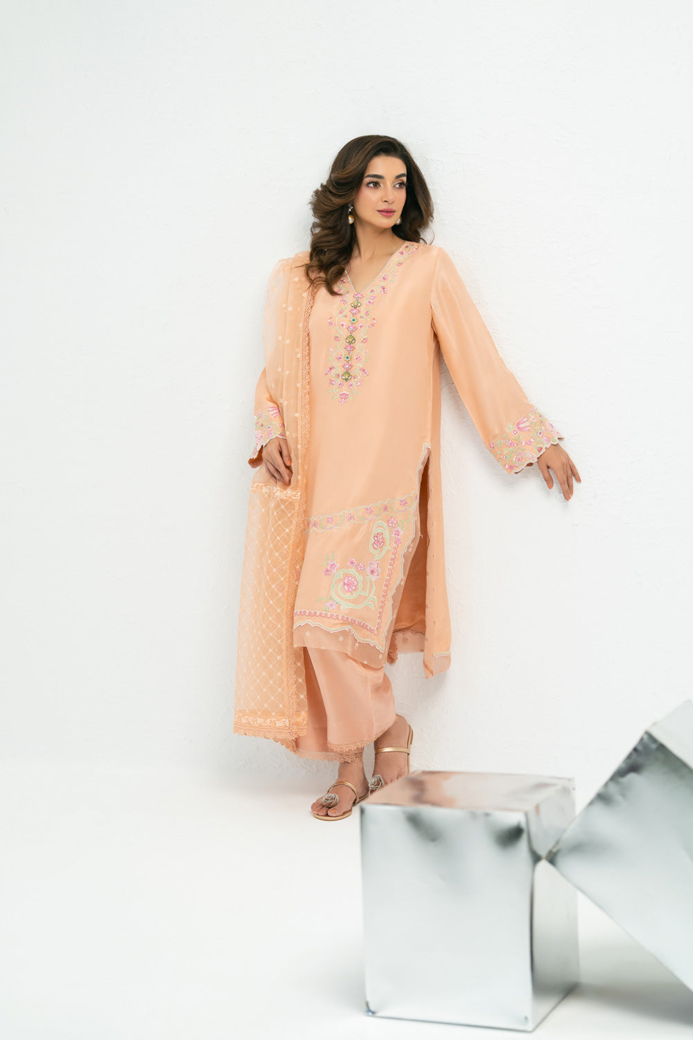 Mehra (C)
