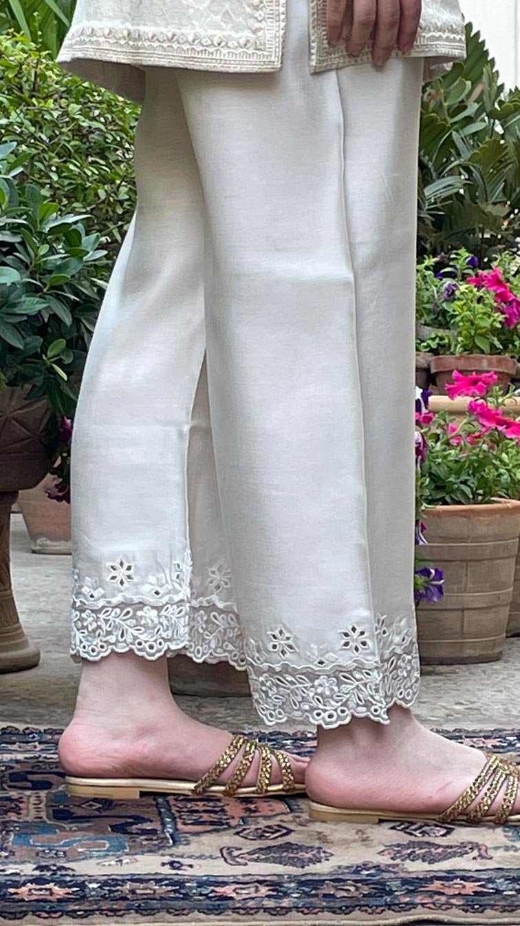 Pearl White Izaar