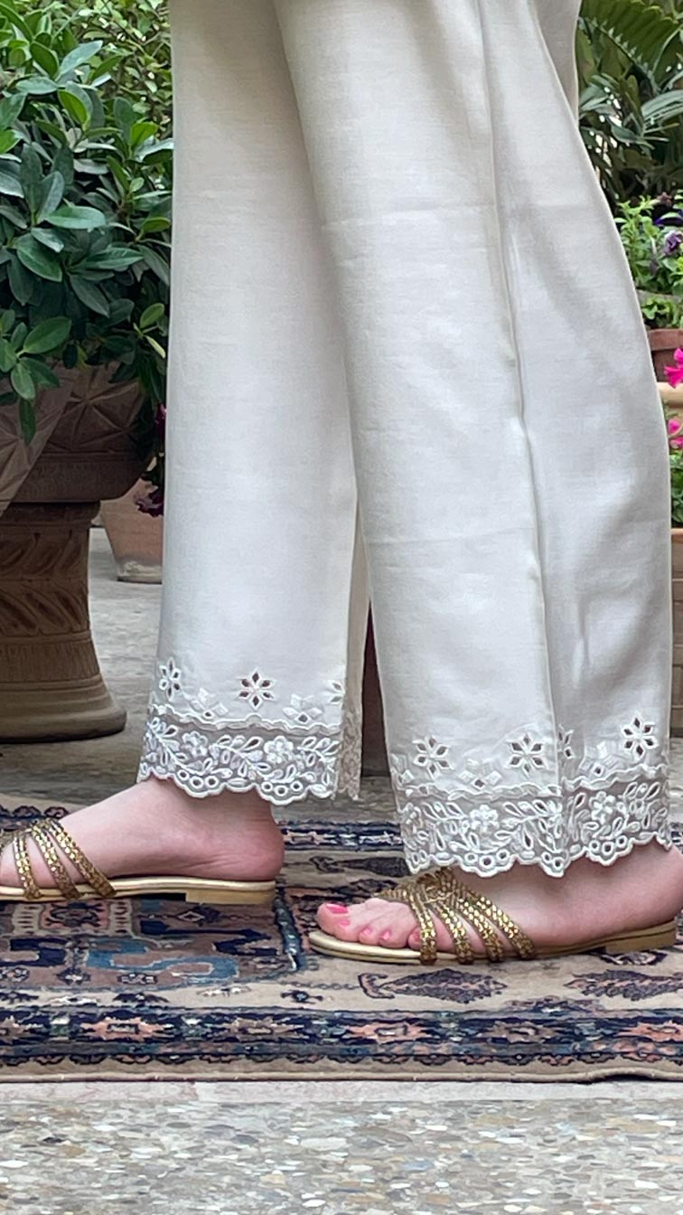 Pearl White Izaar